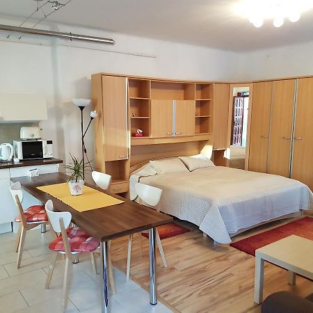 Delibab Apartment Budapest Luaran gambar