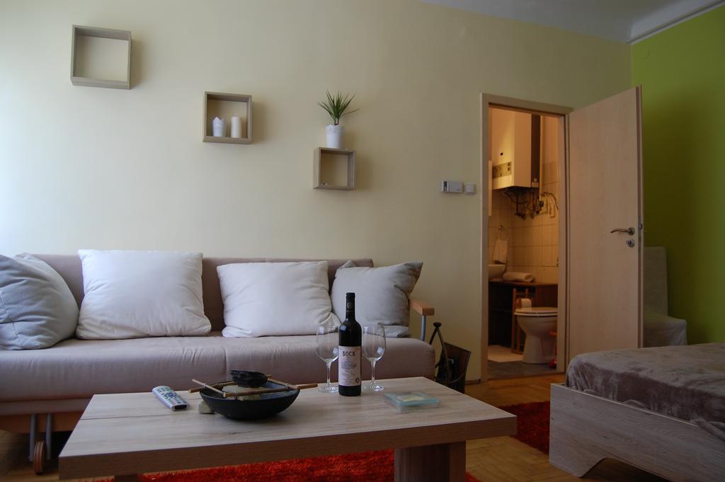 Delibab Apartment Budapest Bilik gambar