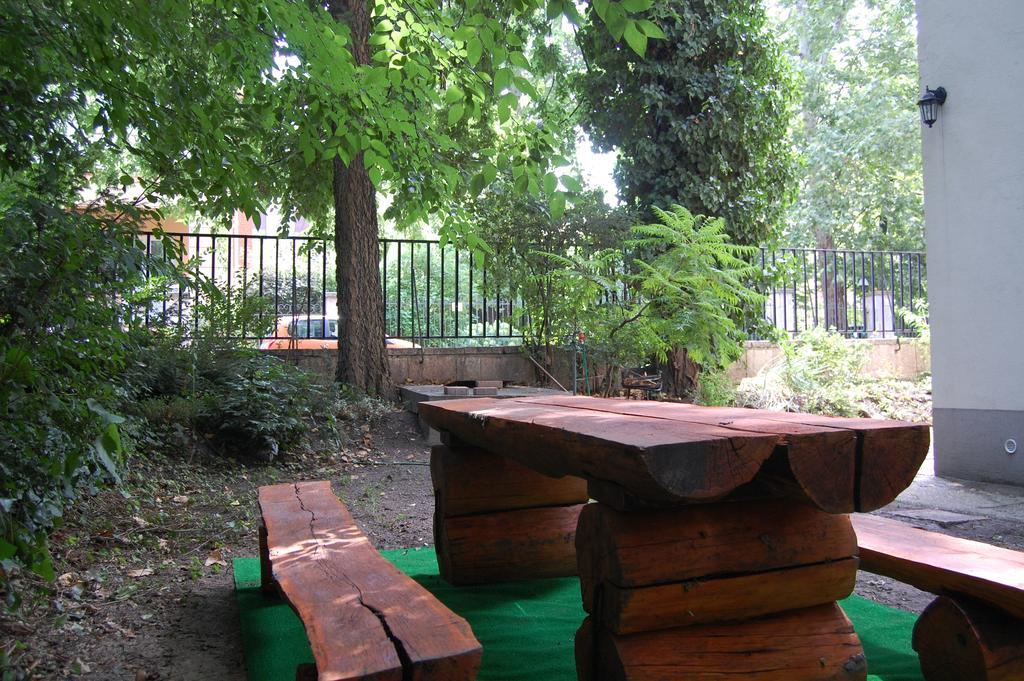 Delibab Apartment Budapest Bilik gambar