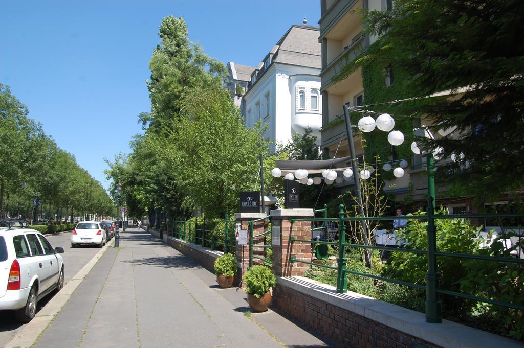 Delibab Apartment Budapest Bilik gambar