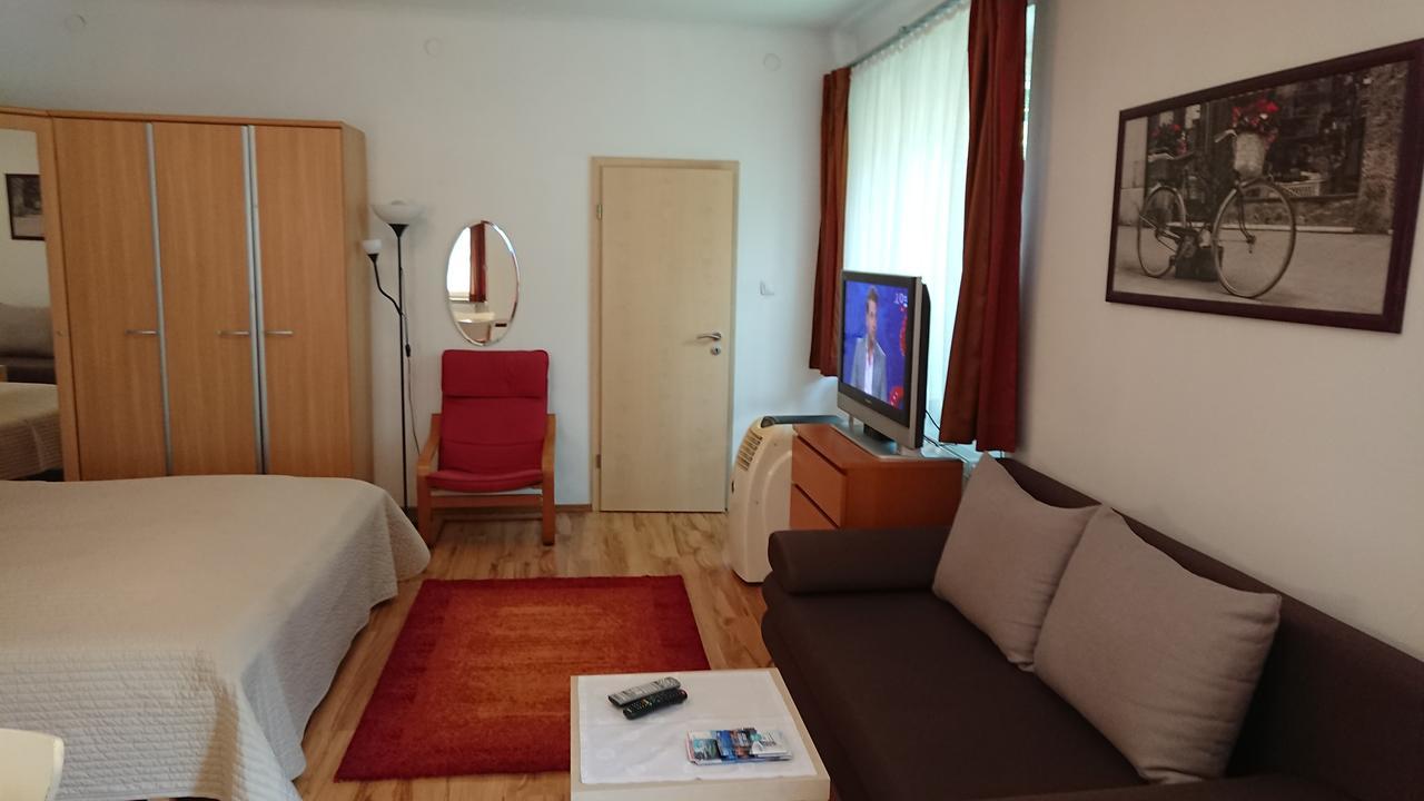 Delibab Apartment Budapest Luaran gambar